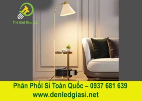 Đèn Bàn Hiện Đại DC-713 