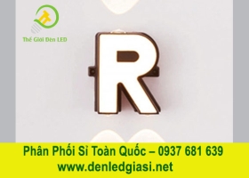 Đèn Vách Tường Chữ Cái CN-R
