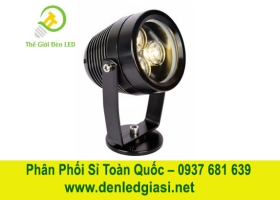 Đèn LED Rọi Cây Ngoài Trời RN-A38Đ 
